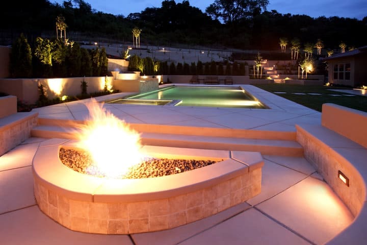 backyard landscape lighting